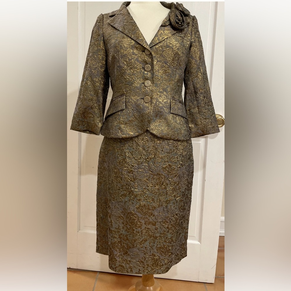TERI JON Skirt Suit 6 Gold Foil Textured Silk Jacquard Rhinestone Bronze Blazer